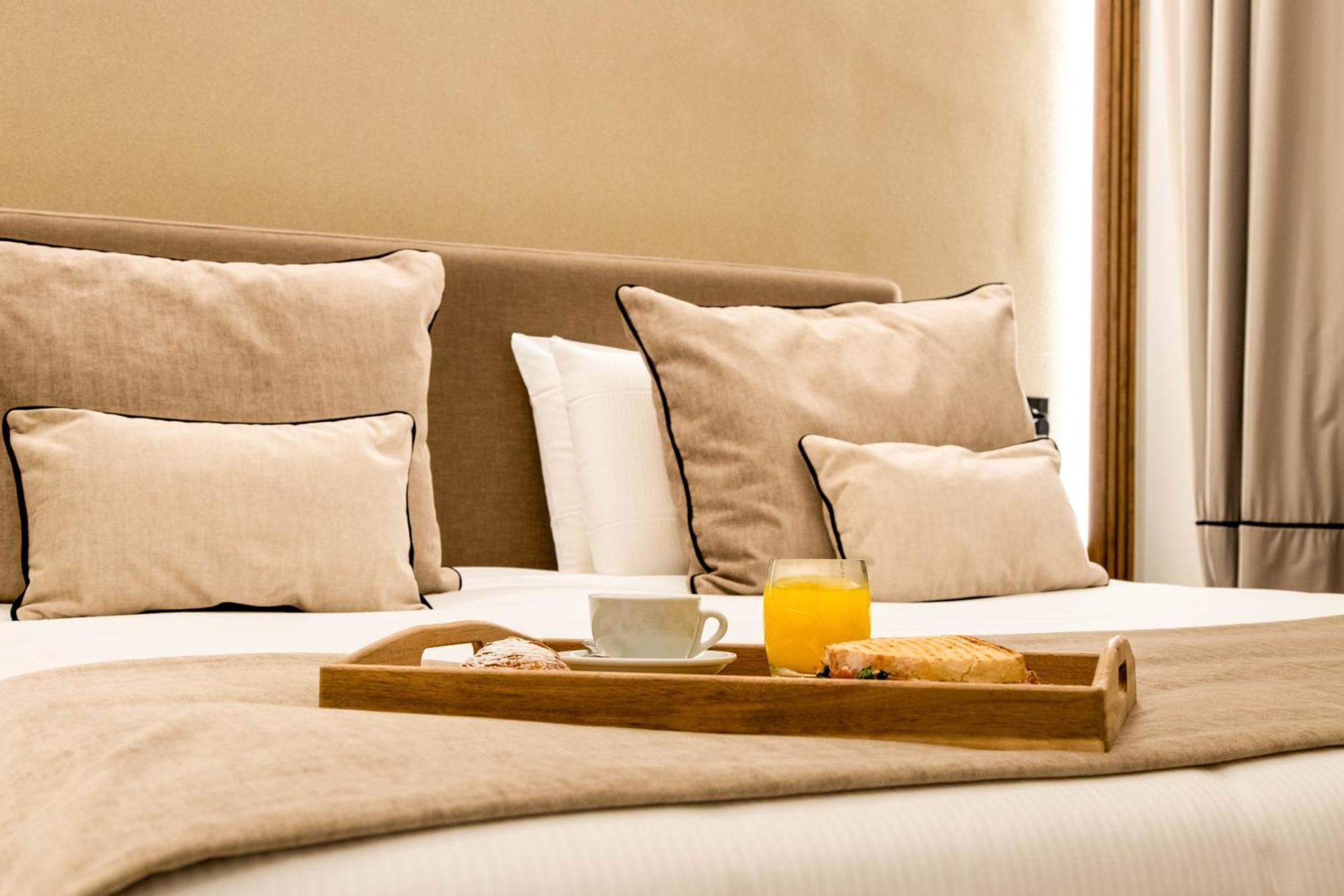 Mamalu - Studios And Suites Napoli Dış mekan fotoğraf